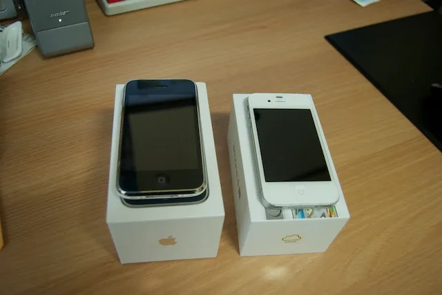 Apple iPhone 4S 개봉기