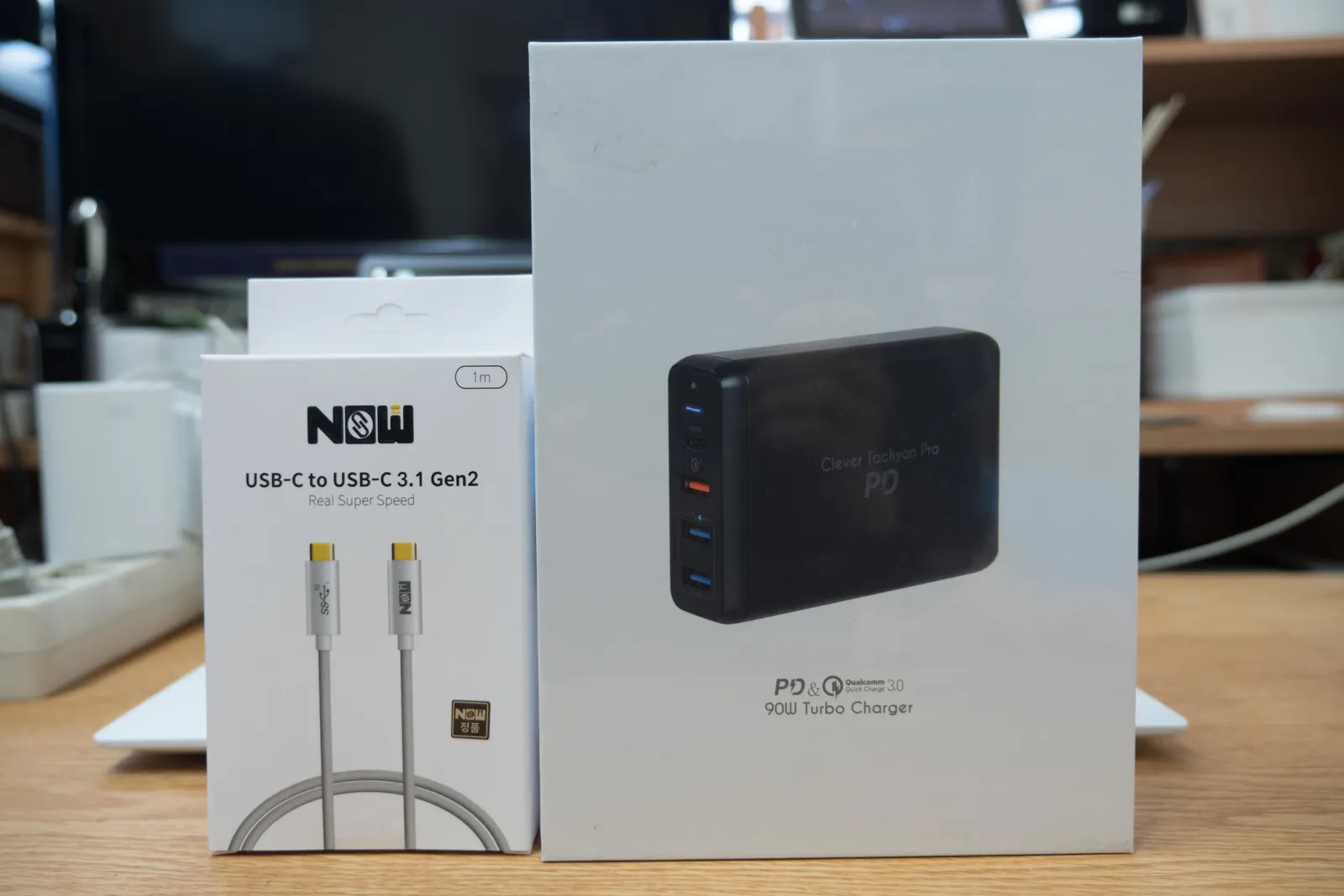 그램을 위한 클레버 USB PD 충전기와 USB C타입 케이블